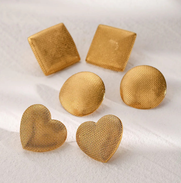 Trendy Earrings Heart Shape