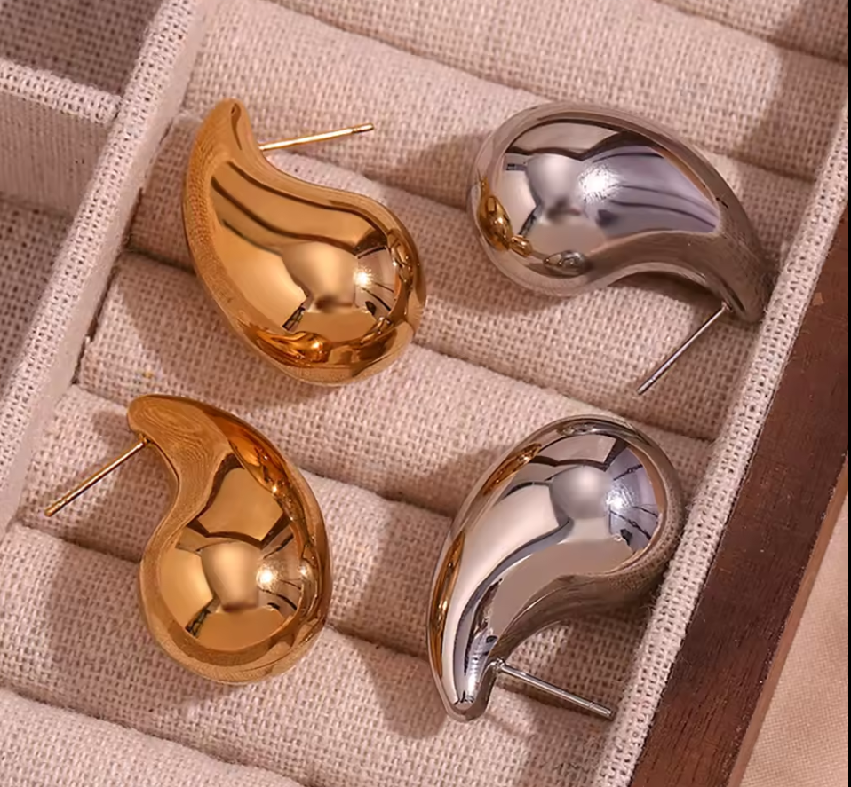 Teardrop Earring